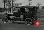 Standbild Ford Model T Michigan United States USA, 1925, aus Sekunde 47 historischem Filmmaterial Videoclip 65675031978