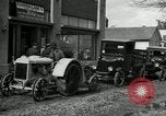 Standbild Ford Fahrzeugen United States USA, 1922, aus Sekunde 8 historischem Filmmaterial Videoclip 65675031979
