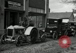Standbild Ford Fahrzeugen United States USA, 1922, aus Sekunde 9 historischem Filmmaterial Videoclip 65675031979