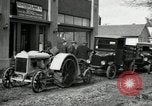 Standbild Ford Fahrzeugen United States USA, 1922, aus Sekunde 11 historischem Filmmaterial Videoclip 65675031979