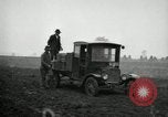 Standbild Ford Model T Lkw United States USA, 1922, aus Sekunde 10 historischem Filmmaterial Videoclip 65675031980