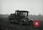 Standbild Ford Model T Lkw United States USA, 1922, aus Sekunde 16 historischem Filmmaterial Videoclip 65675031980