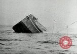 Standbild Single Trichter Frachter Untergang United States USA, 1919, aus Sekunde 10 historischem Filmmaterial Videoclip 65675031981