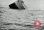 Standbild Single Trichter Frachter Untergang United States USA, 1919, aus Sekunde 11 historischem Filmmaterial Videoclip 65675031981