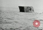 Standbild Single Trichter Frachter Untergang United States USA, 1919, aus Sekunde 16 historischem Filmmaterial Videoclip 65675031981