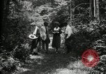 Immagine di Gruppo camping Maryland United States USA, 1921, secondo 21 filmato di repertorio 65675032007