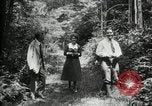 Immagine di Gruppo camping Maryland United States USA, 1921, secondo 33 filmato di repertorio 65675032007