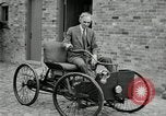 Image quadricycle Detroit Michigan USA, 1927, de la seconde 35 séquences d'archives historiques vidéo 65675032013