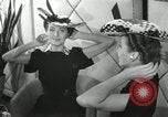 Standbild Ostern Hüte New York United States USA, 1941, aus Sekunde 35 historischem Filmmaterial Videoclip 65675032024