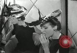 Standbild Ostern Hüte New York United States USA, 1941, aus Sekunde 38 historischem Filmmaterial Videoclip 65675032024
