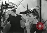 Standbild Ostern Hüte New York United States USA, 1941, aus Sekunde 39 historischem Filmmaterial Videoclip 65675032024