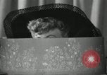 Standbild Ostern Hüte New York United States USA, 1941, aus Sekunde 53 historischem Filmmaterial Videoclip 65675032024