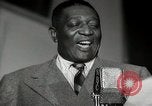 Immagine di Louis Armstrong Hollywood Los Angeles California USA, 1943, secondo 5 filmato di repertorio 65675032038