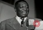 Immagine di Louis Armstrong Hollywood Los Angeles California USA, 1943, secondo 8 filmato di repertorio 65675032038