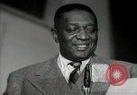 Immagine di Louis Armstrong Hollywood Los Angeles California USA, 1943, secondo 29 filmato di repertorio 65675032038