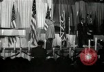 Image Josh White joue alors que Pearl Primus danses New York City USA, 1944, de la seconde 36 séquences d'archives historiques vidéo 65675032044