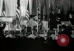 Image Josh White joue alors que Pearl Primus danses New York City USA, 1944, de la seconde 53 séquences d'archives historiques vidéo 65675032044