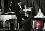 Image Paul Robeson lors de son 46e anniversaire New York City USA, 1944, de la seconde 8 séquences d'archives historiques vidéo 65675032045