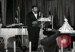 Image Paul Robeson lors de son 46e anniversaire New York City USA, 1944, de la seconde 37 séquences d'archives historiques vidéo 65675032045