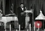 Image Paul Robeson lors de son 46e anniversaire New York City USA, 1944, de la seconde 51 séquences d'archives historiques vidéo 65675032045