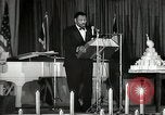 Image Paul Robeson lors de son 46e anniversaire New York City USA, 1944, de la seconde 52 séquences d'archives historiques vidéo 65675032045