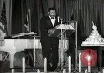 Image Paul Robeson lors de son 46e anniversaire New York City USA, 1944, de la seconde 57 séquences d'archives historiques vidéo 65675032045