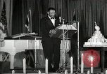 Image Paul Robeson lors de son 46e anniversaire New York City USA, 1944, de la seconde 59 séquences d'archives historiques vidéo 65675032045