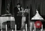 Image Paul Robeson parle de lutte africaine américaine New York City USA, 1944, de la seconde 5 séquences d'archives historiques vidéo 65675032046