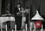 Image Paul Robeson parle de lutte africaine américaine New York City USA, 1944, de la seconde 10 séquences d'archives historiques vidéo 65675032046