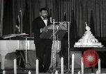 Image Paul Robeson parle de lutte africaine américaine New York City USA, 1944, de la seconde 11 séquences d'archives historiques vidéo 65675032046