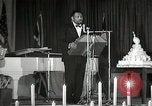 Image Paul Robeson parle de lutte africaine américaine New York City USA, 1944, de la seconde 31 séquences d'archives historiques vidéo 65675032046