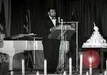 Image Paul Robeson parle de lutte africaine américaine New York City USA, 1944, de la seconde 47 séquences d'archives historiques vidéo 65675032046