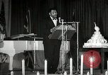 Image Paul Robeson parle de lutte africaine américaine New York City USA, 1944, de la seconde 53 séquences d'archives historiques vidéo 65675032046