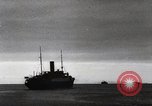 Standbild deutsche Angriff auf England im Englischen Kanal, 1941, aus Sekunde 18 historischem Filmmaterial Videoclip 65675032049
