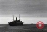 Standbild deutsche Angriff auf England im Englischen Kanal, 1941, aus Sekunde 19 historischem Filmmaterial Videoclip 65675032049
