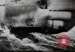Standbild deutsche Angriff auf England im Englischen Kanal, 1941, aus Sekunde 46 historischem Filmmaterial Videoclip 65675032049