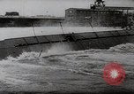 Standbild deutsche Angriff auf England im Englischen Kanal, 1941, aus Sekunde 54 historischem Filmmaterial Videoclip 65675032049