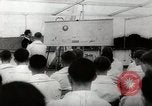Standbild deutsche Angriff auf England im Englischen Kanal, 1941, aus Sekunde 61 historischem Filmmaterial Videoclip 65675032049