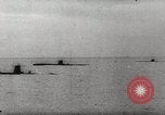 Standbild deutsche U-Boote Angriff britischer Versand Zweiten Weltkrieg im Englischen Kanal, 1941, aus Sekunde 29 historischem Filmmaterial Videoclip 65675032050