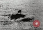 Standbild deutsche U-Boote Angriff britischer Versand Zweiten Weltkrieg im Englischen Kanal, 1941, aus Sekunde 40 historischem Filmmaterial Videoclip 65675032050