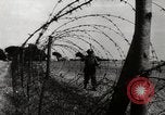 Standbild deutsche Angriff über England als britische einen Krieg vorbereiten London England Vereinigtes Königreich, 1941, aus Sekunde 5 historischem Filmmaterial Videoclip 65675032053