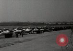 Standbild deutsche Angriff über England als britische einen Krieg vorbereiten London England Vereinigtes Königreich, 1941, aus Sekunde 11 historischem Filmmaterial Videoclip 65675032053