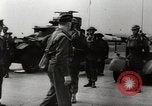 Standbild deutsche Angriff über England als britische einen Krieg vorbereiten London England Vereinigtes Königreich, 1941, aus Sekunde 18 historischem Filmmaterial Videoclip 65675032053