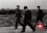 Standbild deutsche Angriff über England als britische einen Krieg vorbereiten London England Vereinigtes Königreich, 1941, aus Sekunde 22 historischem Filmmaterial Videoclip 65675032053