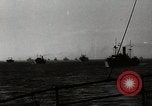 Standbild deutsche Angriff über England als britische einen Krieg vorbereiten London England Vereinigtes Königreich, 1941, aus Sekunde 53 historischem Filmmaterial Videoclip 65675032053