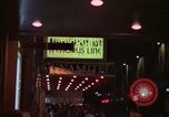 Standbild A Chorus Line und Andere Broadway Shows New York City USA, 1976, aus Sekunde 32 historischem Filmmaterial Videoclip 65675032055