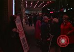 Standbild A Chorus Line und Andere Broadway Shows New York City USA, 1976, aus Sekunde 33 historischem Filmmaterial Videoclip 65675032055