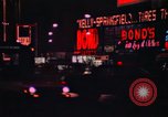 Immagine di Persone ed edifici Manhattan New York City USA, 1976, secondo 22 filmato di repertorio 65675032058