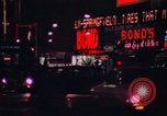 Immagine di Persone ed edifici Manhattan New York City USA, 1976, secondo 24 filmato di repertorio 65675032058