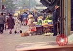 Immagine di Persone ed edifici nella città di New York New York City USA, 1976, secondo 8 filmato di repertorio 65675032059